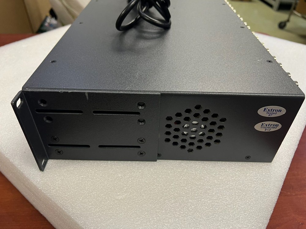 Extron System 7SC Video Switcher With Integrated Scaler
