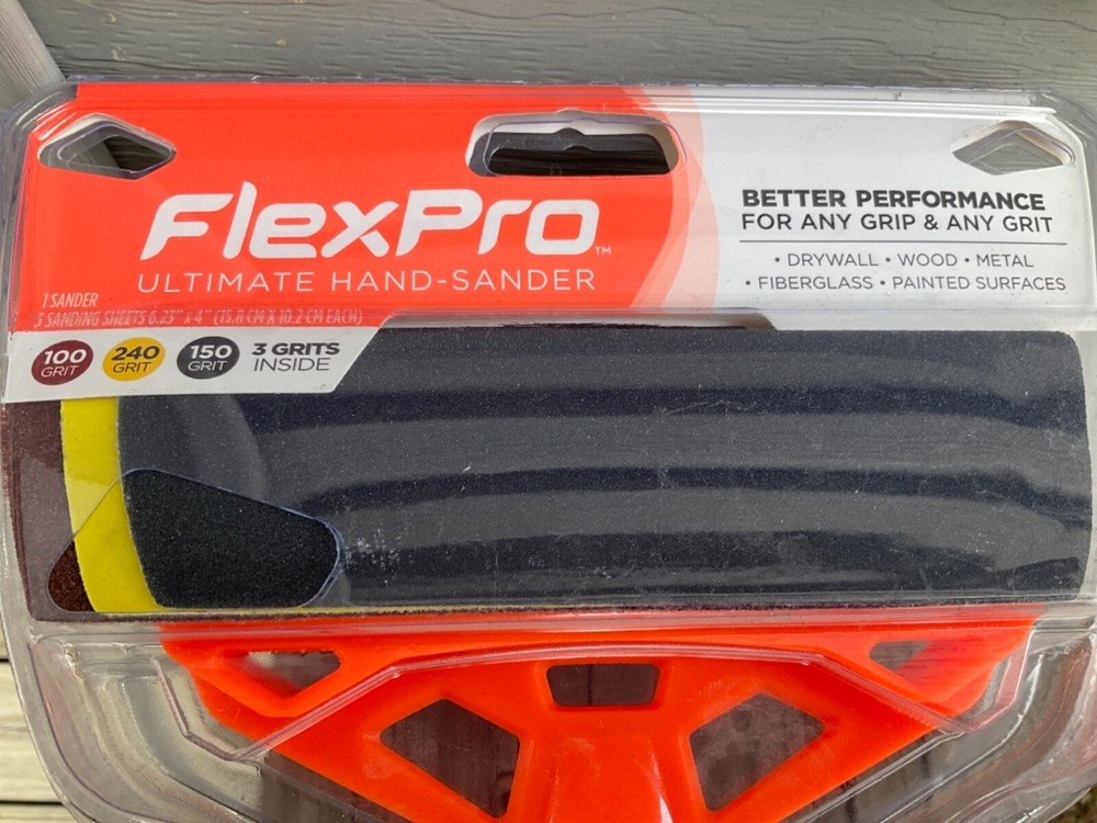 1 - FLEXPRO ULTIMATE HAND-SANDER 3 SANDING SHEETS INCLUDED