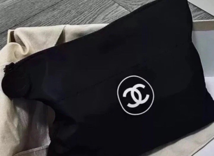 Black Chanel Beauty Pouch VIP Cosmetic Makeup Case Organizer Bag New