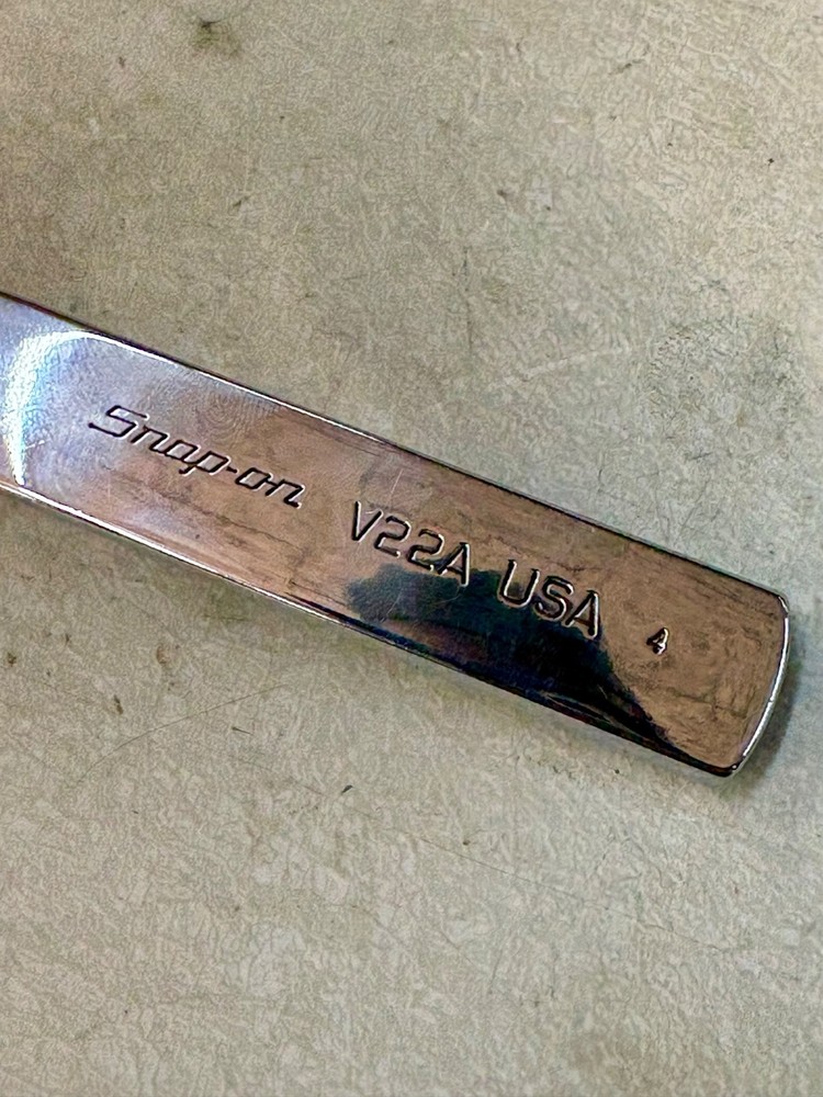 EXTREMELY RARE VINTAGE SNAP-ON V22A VALUE ADJUSTING TOOL -------- LIQUIDATION!!