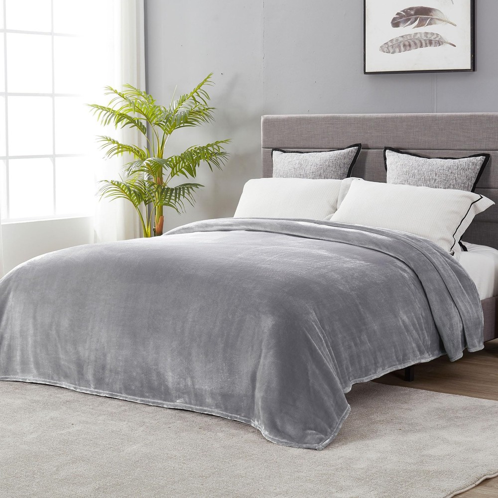 DREAMNINE Extra Large Soft Comfy Fluffy Queen Size - 90" x 90", Plain - Grey