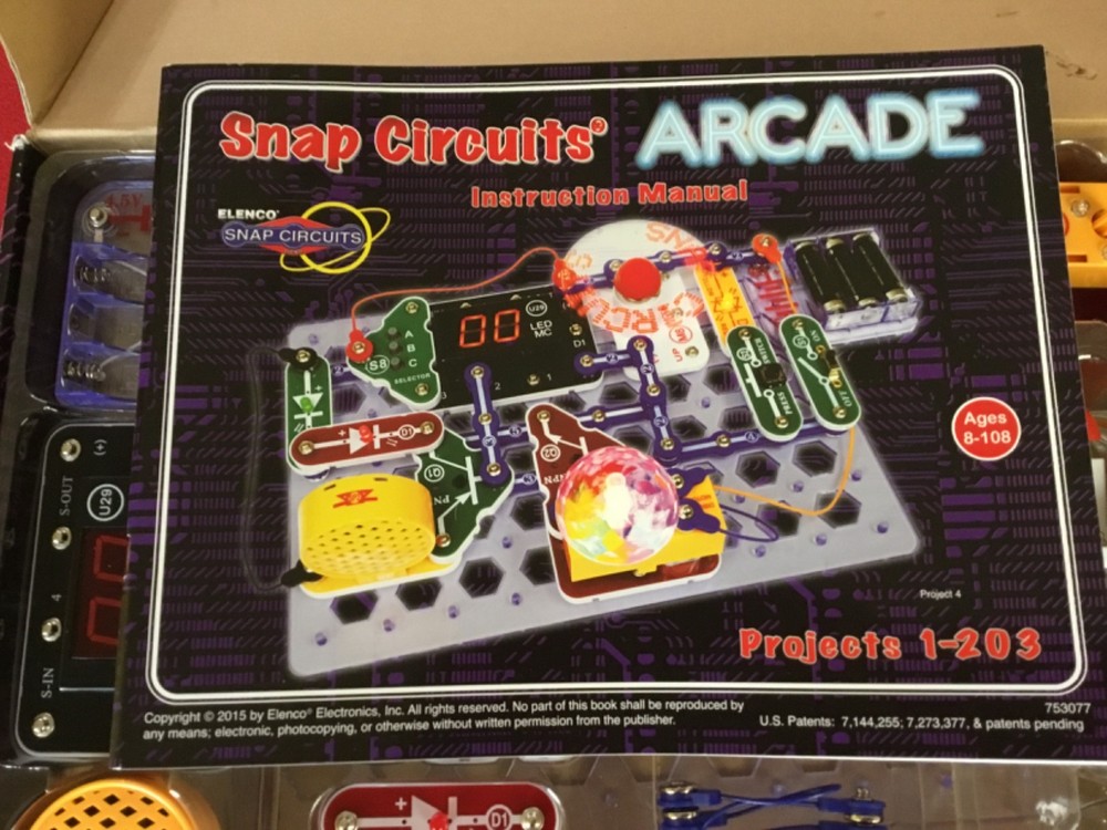 Snap Circuits ARCADE