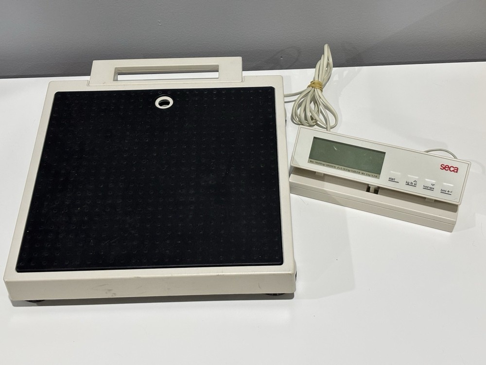 Seca 869 Flat Scale with Remote Display 550 lbs/250 kg Capacity Untested