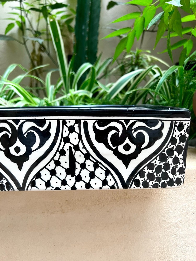 47cm / 18.5inches Ceramic Sink for Bathroom & Kitchen, Rectangular Orchid Sink