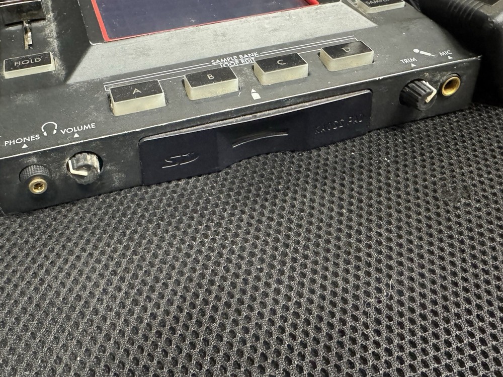 Korg KP3 Kaoss Pad Dynamic Effects Sampler