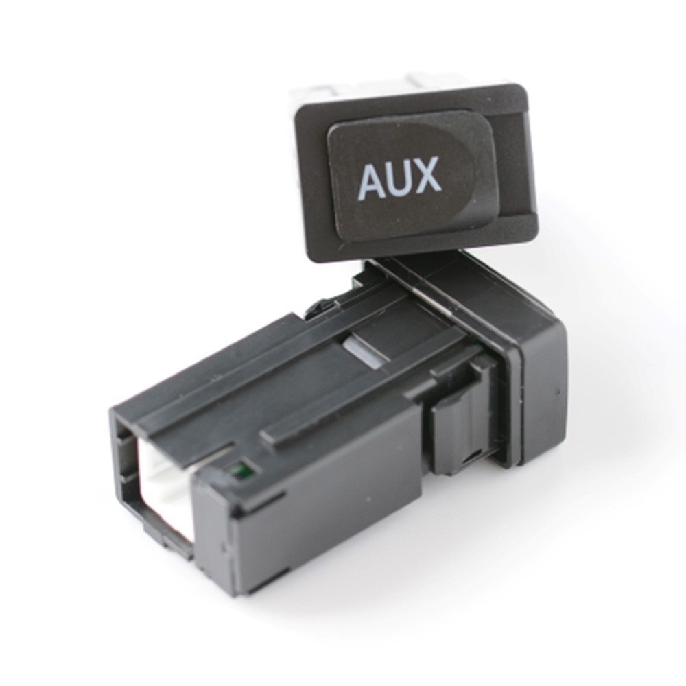 8619002020 AUX Socket for Toyota Vehicles Direct Installation Interface