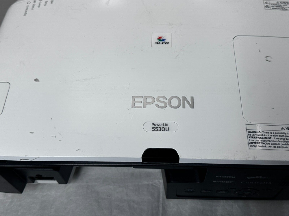 EPSON POWERLITE 5530U WUXGA 3LCD PROJECTOR