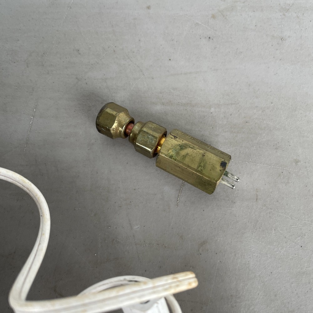 ANNIE Model A-14 Vacuum Analyzer B091