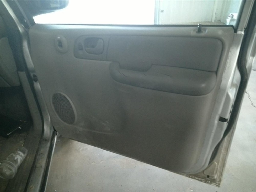 CARAVAN 2003 Keys/Latches/Locks 104941235