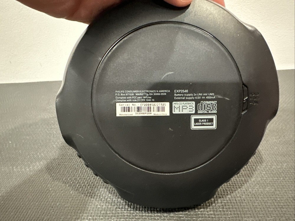 Philips EXP2546 MP3-CD Portable Player 100-seconds Magic ESP