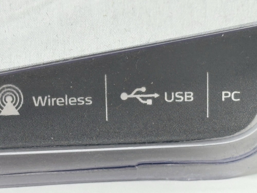 Targus Wireless Presenter With Cursor Control And Laser Pointer - Brand New