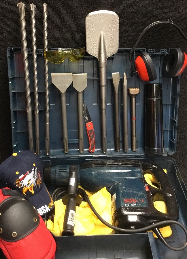 BOSCH 11263 EVS DRILL PREOWNED, FREE THERMO, BITS AND CHISELS, FAST SHIP