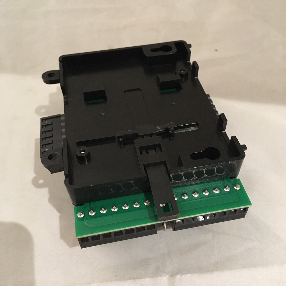 Vykon Security SEC-R2R Remote 2 Door Reader Module Access Niagara