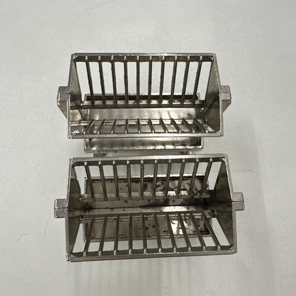 BW Feeds Ltd Toy Feeding Troughs