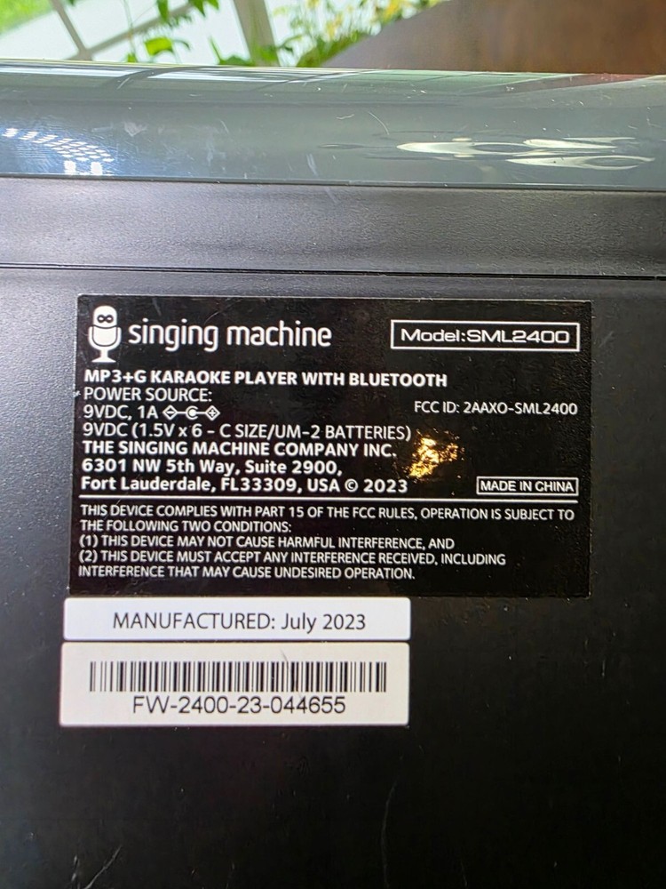 The Singing Machine SML2400 Groove