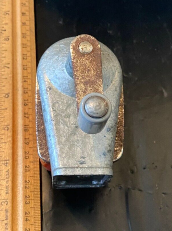 Vintage APSCO MIDGET Pencil Sharpener (Red) CIRC 1950'S