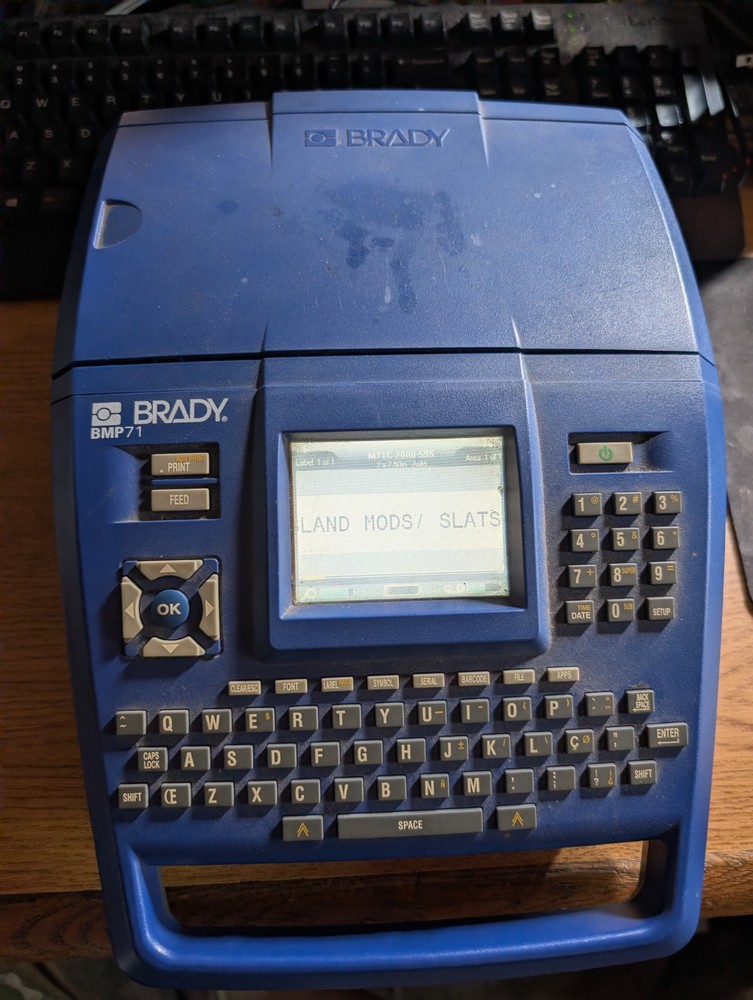 BRADY BMP71 PORTABLE THERMAL TRANSFER LABEL PRINTER