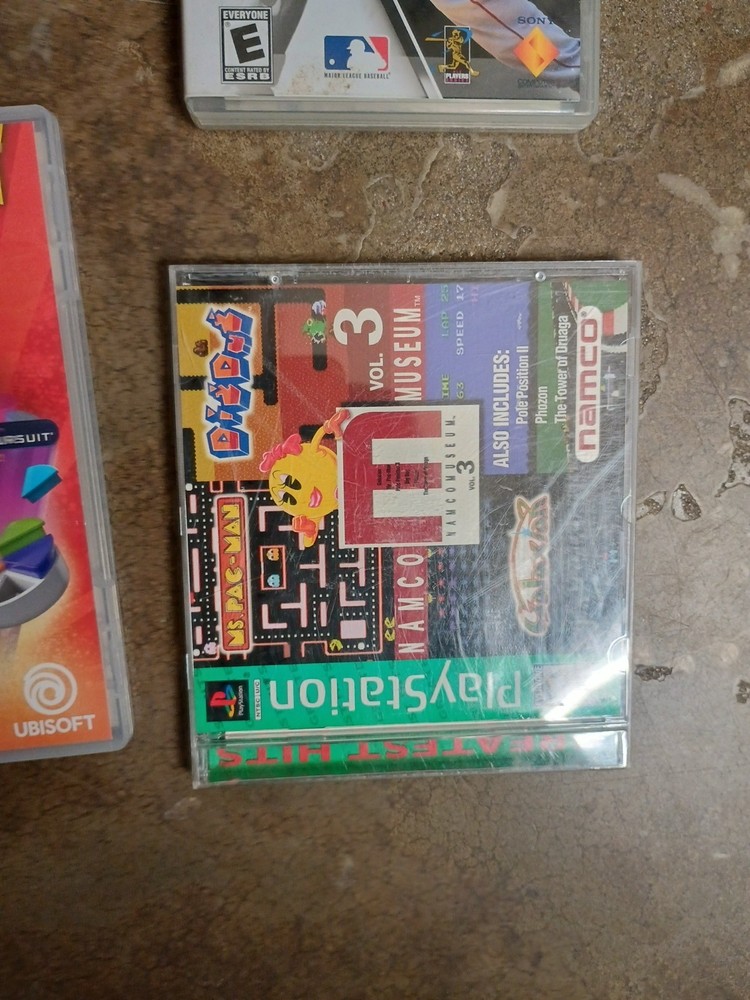 4 Piece Requested Bundle. Controller And 3 Games