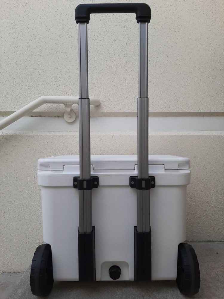Yeti Roadie 60 Wheeled Cooler