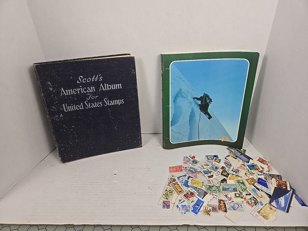 Scott's American Album For United States Album - Some Stamps + Extra's (1957)