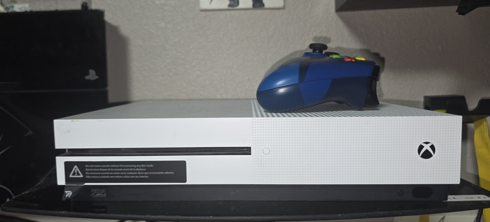 Microsoft Xbox One S White Console with Blue Controller, Wi-Fi, HDMI, USB-A