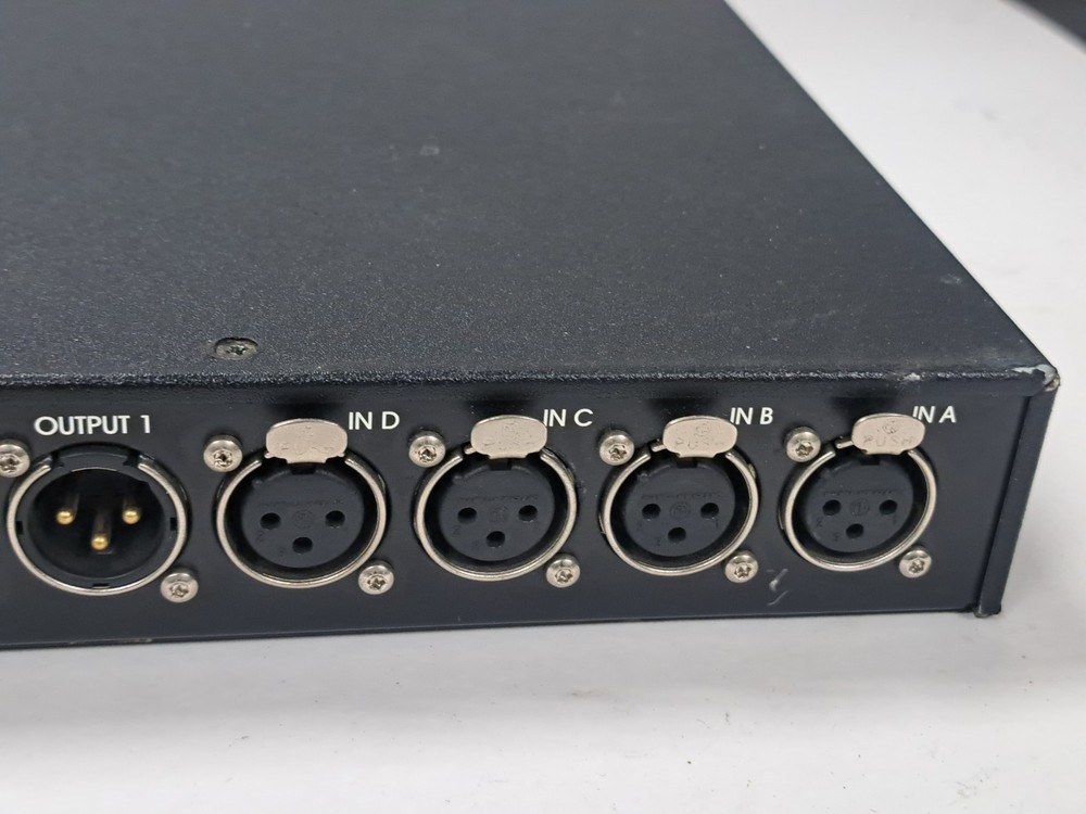 Klark Teknik DN9848 4x8 Loudspeaker Processor