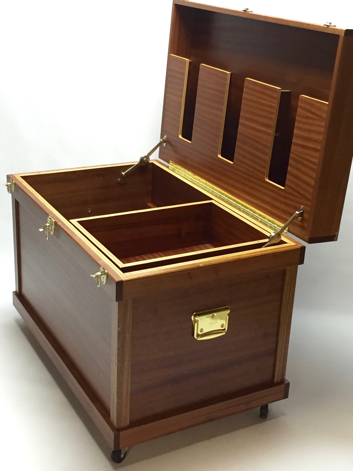 Tack Trunk with bandage lid/ tray/ made from Mahogany Sapele
