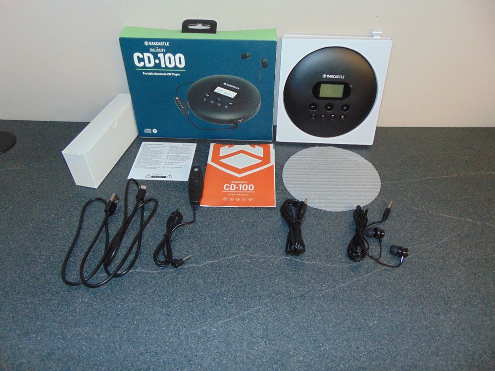 OAKCASTLE Majority CD100 Portable Bluetooth CD Player W/ Accs. BOXED - VGC