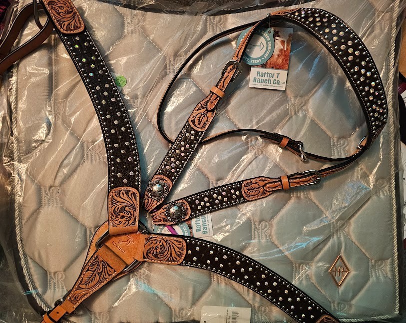 Rafter T Crystal Collection Tack Set