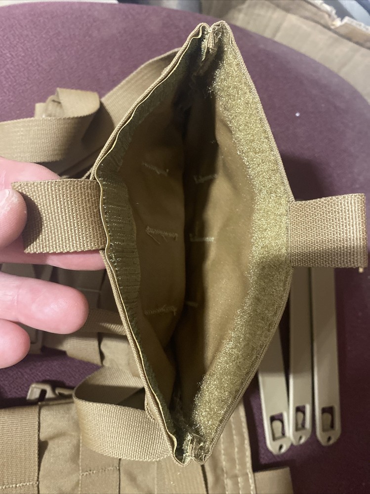 MOLLE USMC E Side SAPI Plate Carrier Coyote