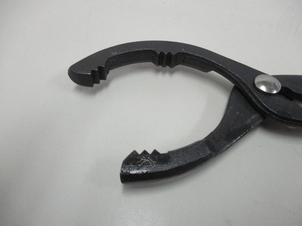 Arcan 12" Adjustable Oil Filter Pliers
