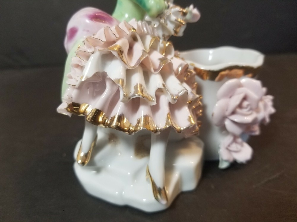 Lace Figurine Planter 5 1/2" H.