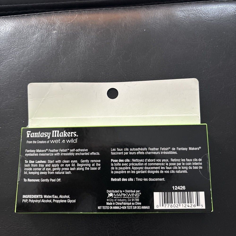 Fantasy Makers Wet/Wild Eyelashes