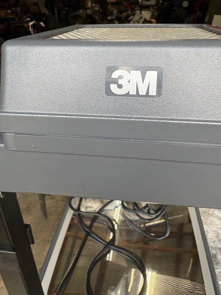 3M 2000 AG Overhead Projector Briefcase Portable TESTED