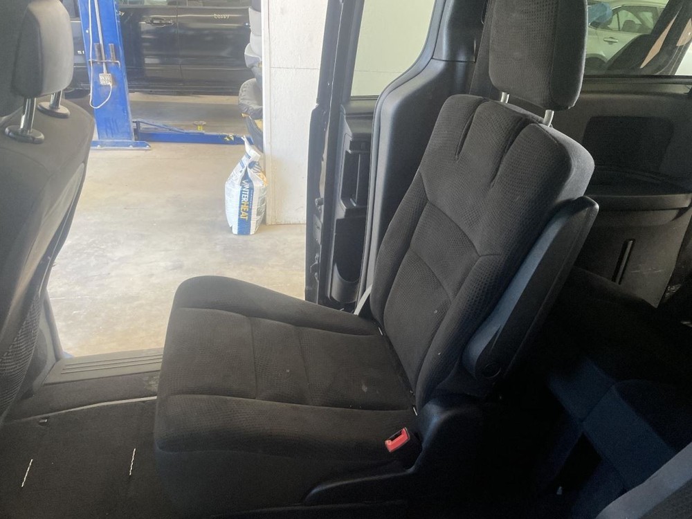 Chassis ECM Multifunction Includes Fuse Box Fits 15-20 CARAVAN 1013075