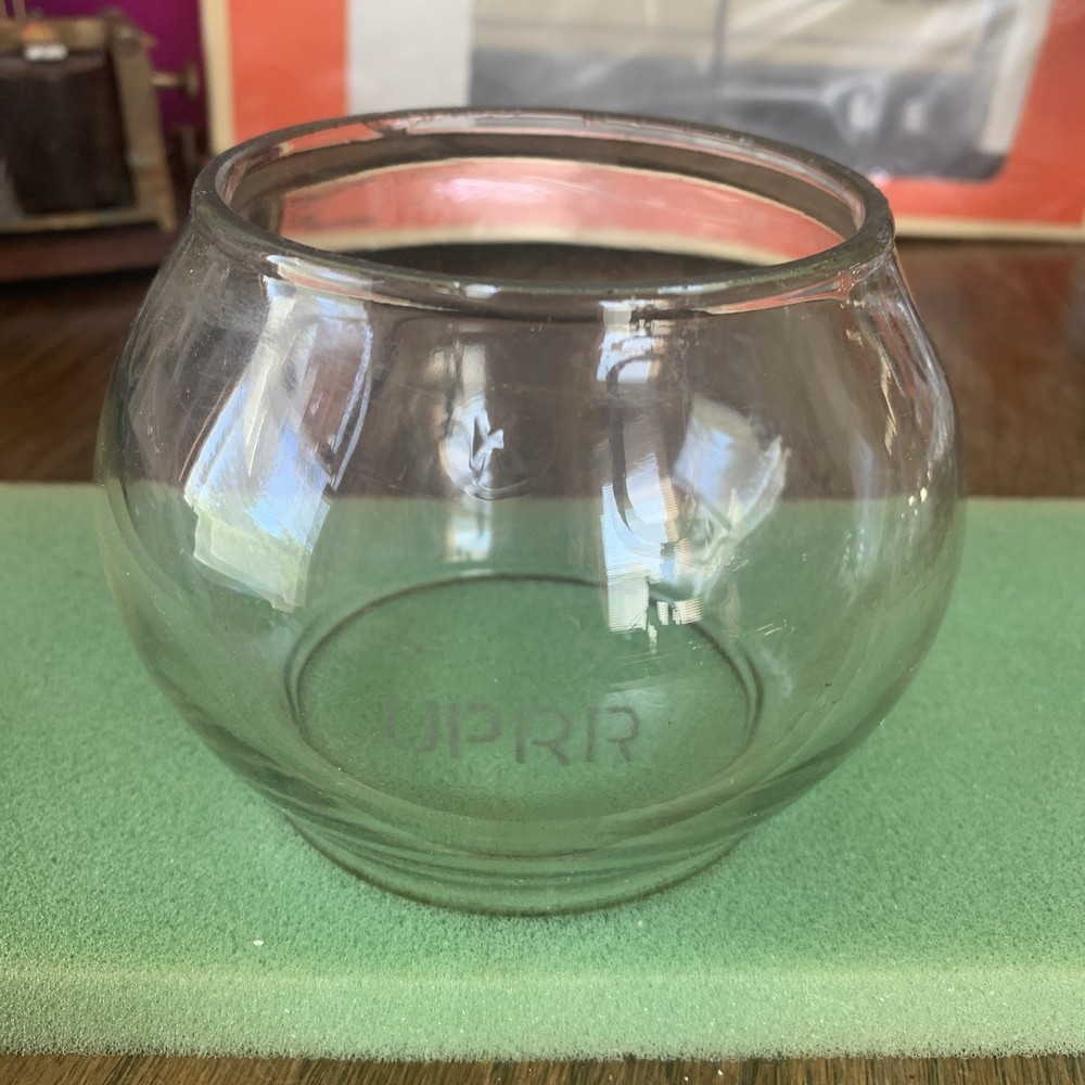 Union Pacific Railroad Lantern Globe UPRR