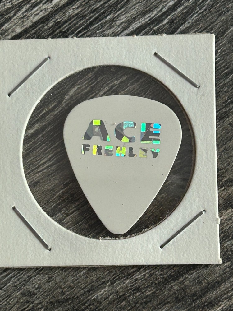 Kiss Guitar Pick ACE FREHLEY Just For Fun Signature White Silver Prism Vintage