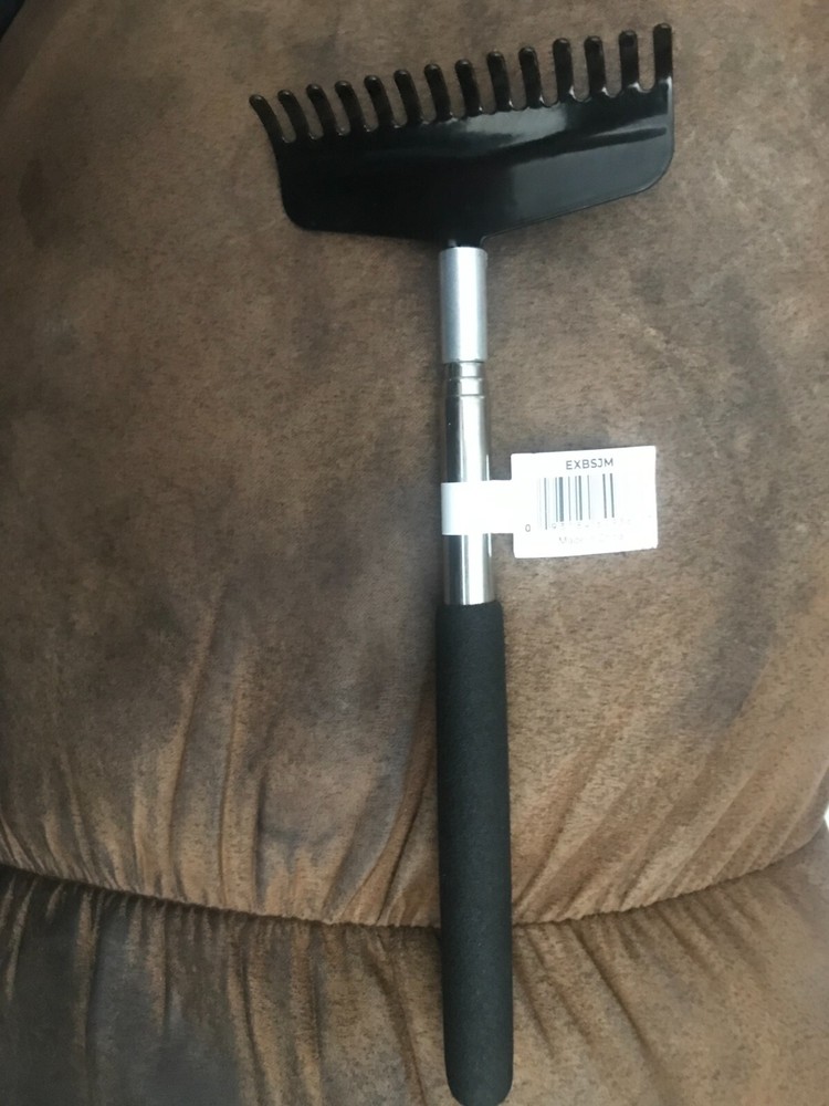 Cushioned Handle Extendable Jumbo Back Scratcher EXBSJM - Back Rake