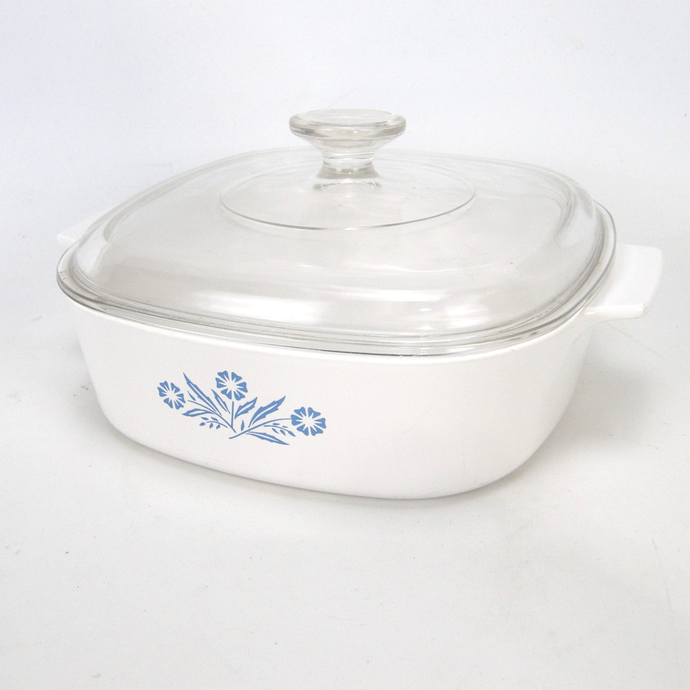 Corning Ware Blue Cornflower 2 Liter Baking Dish A-2-B with Pyrex Lid EUC