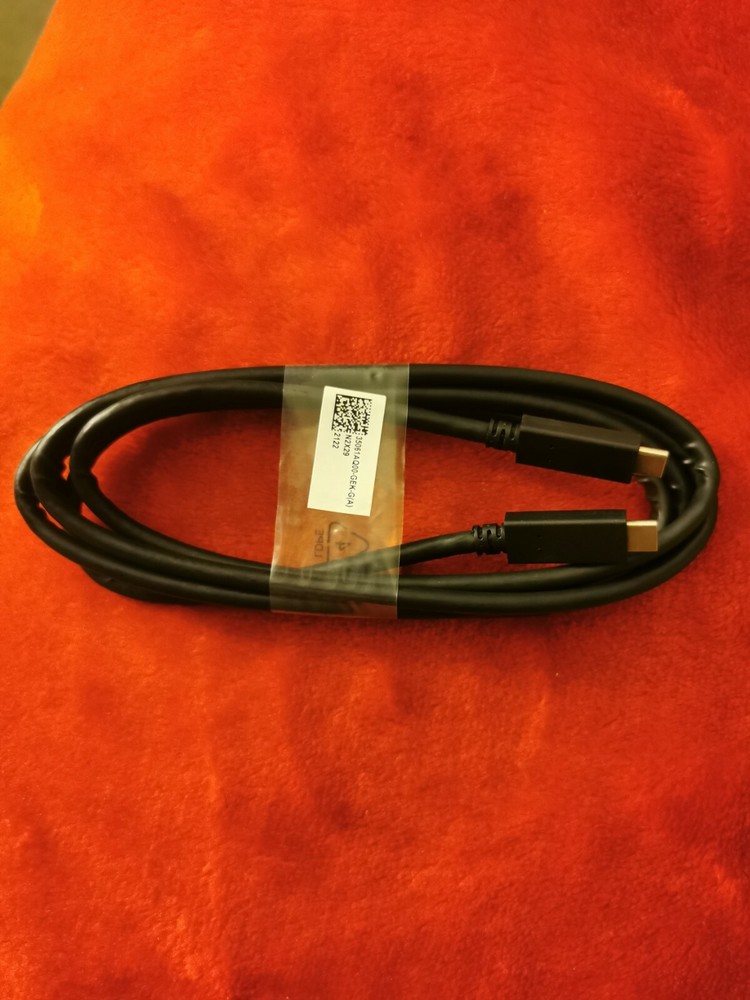 SUPER HIGH SPEED USB-C 3.1 CABLE E118077-D