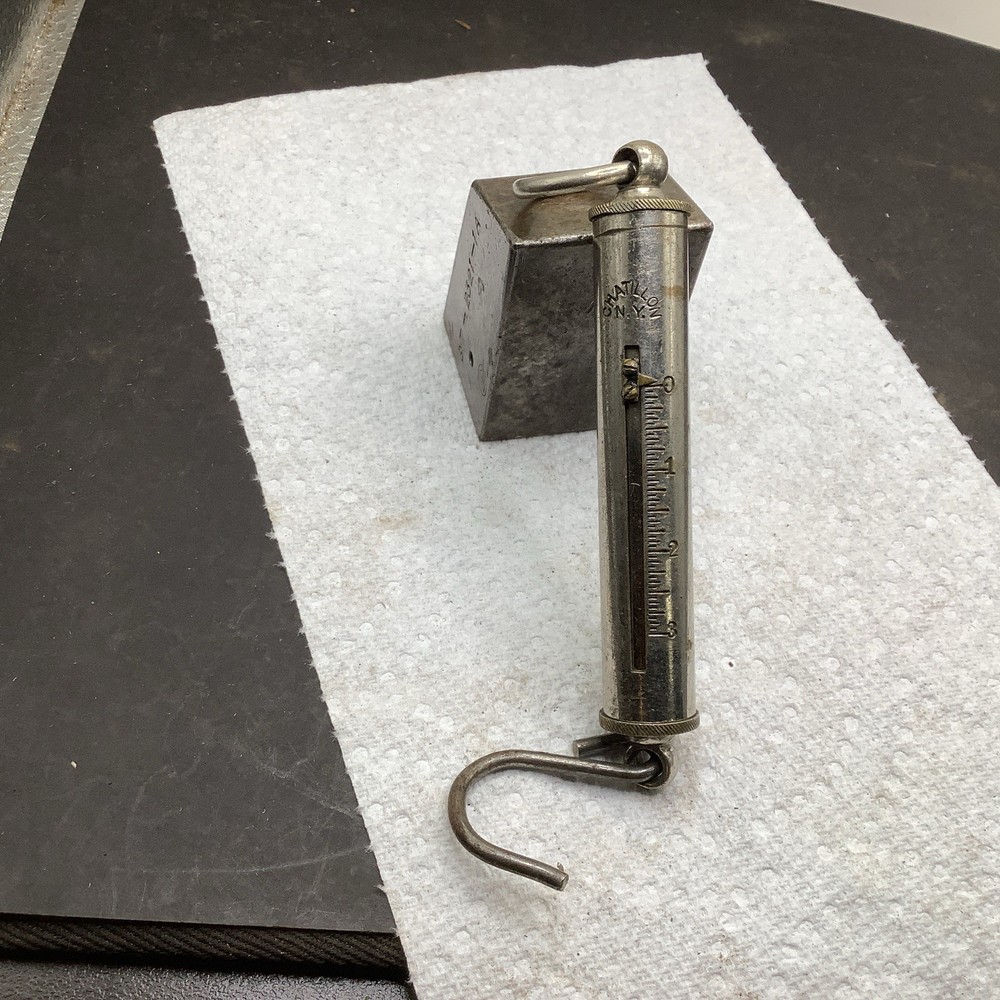 Vintage CHATILLON 3 Pound Hanging Fish Scale