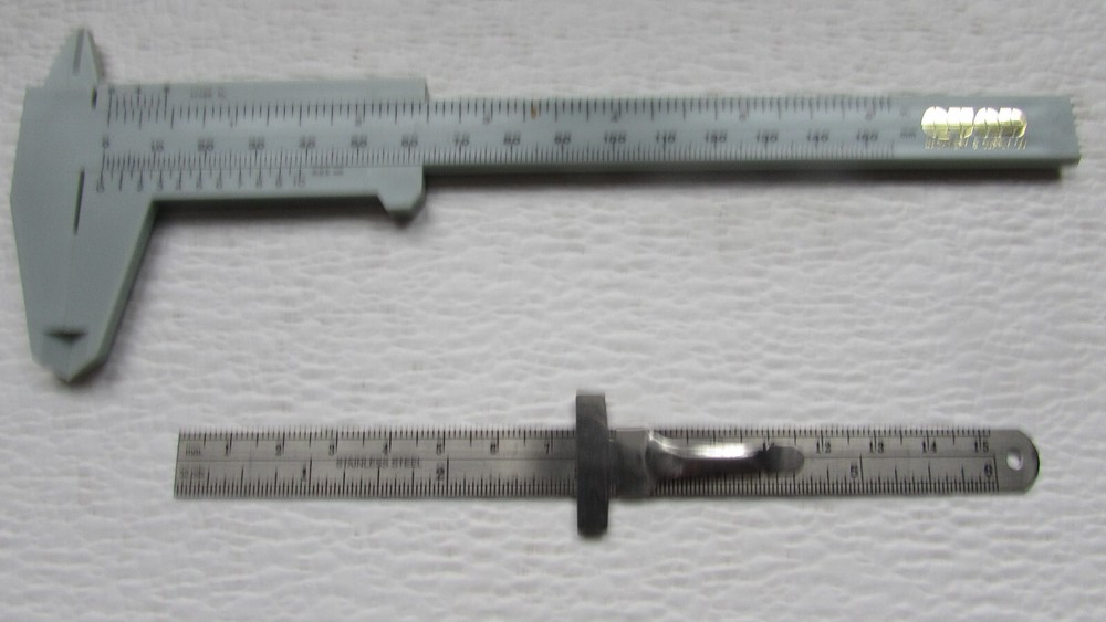 6" PLASTIC CALIPER AND POCKET RULE COMBO