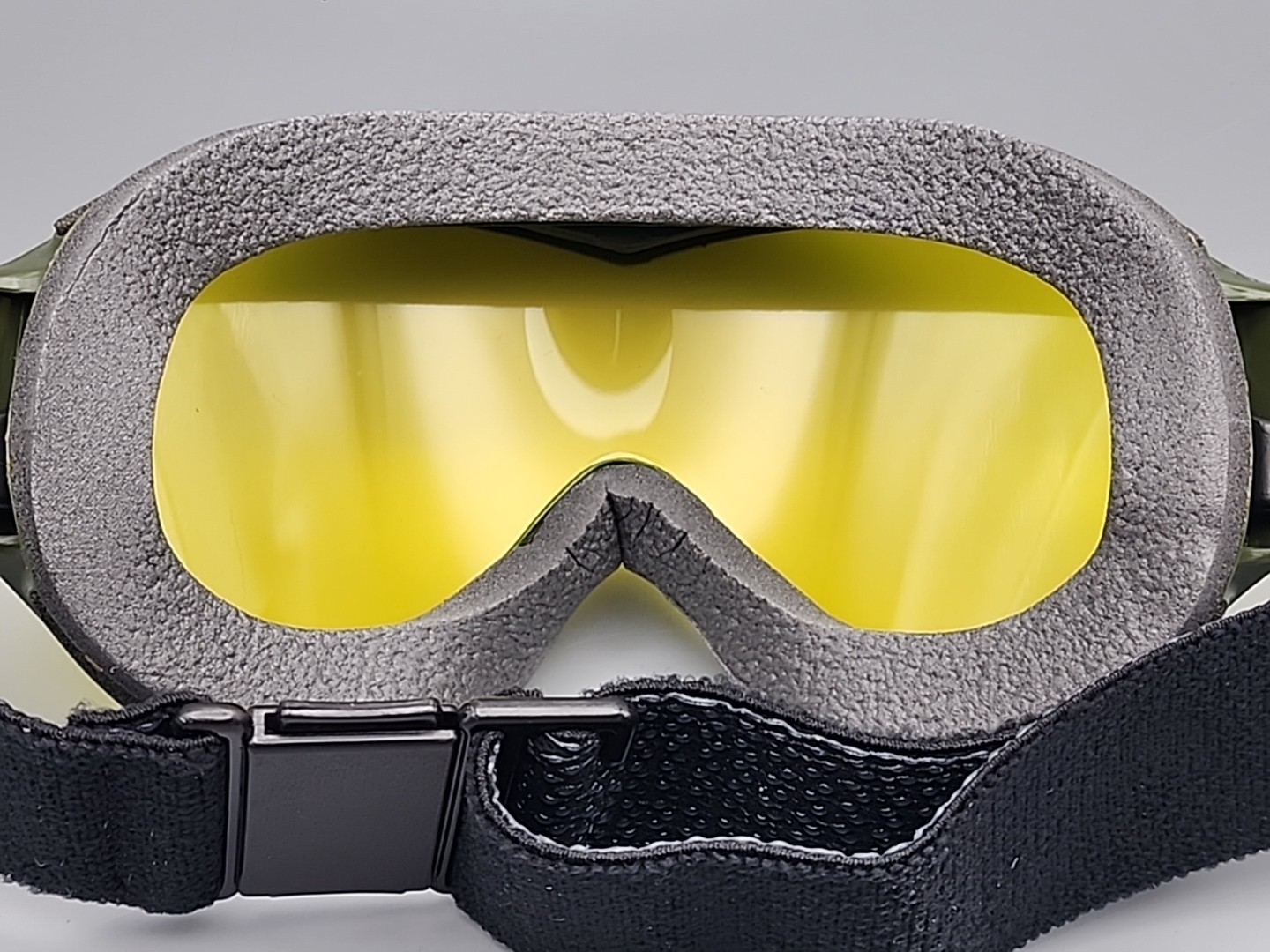 Vtg Bolle Commander Safety Goggles Green Frame Yellow tint Lens British Army NOS