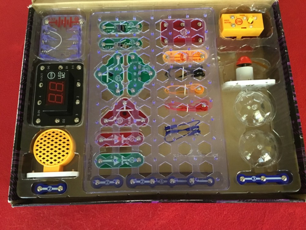 Snap Circuits ARCADE