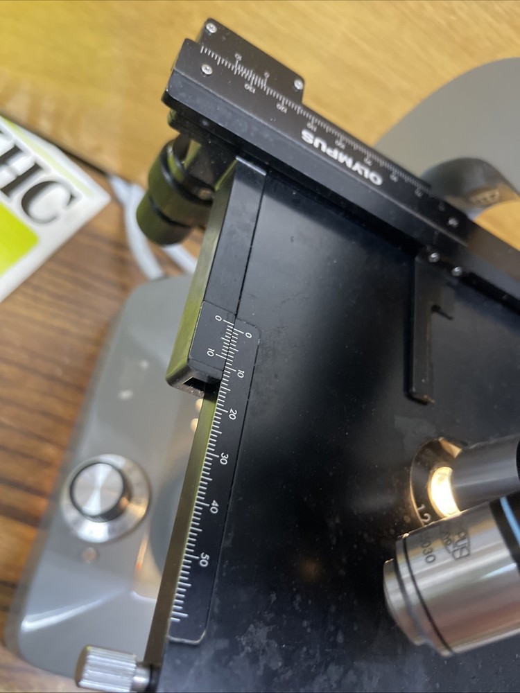 Vintage Olympus KHC Microscope & 5 Objectives – Working Light – Japan + Extras