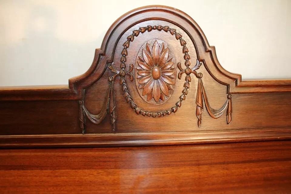 Adams Style Solid Mahogany American Made Carved Sideboard/Server