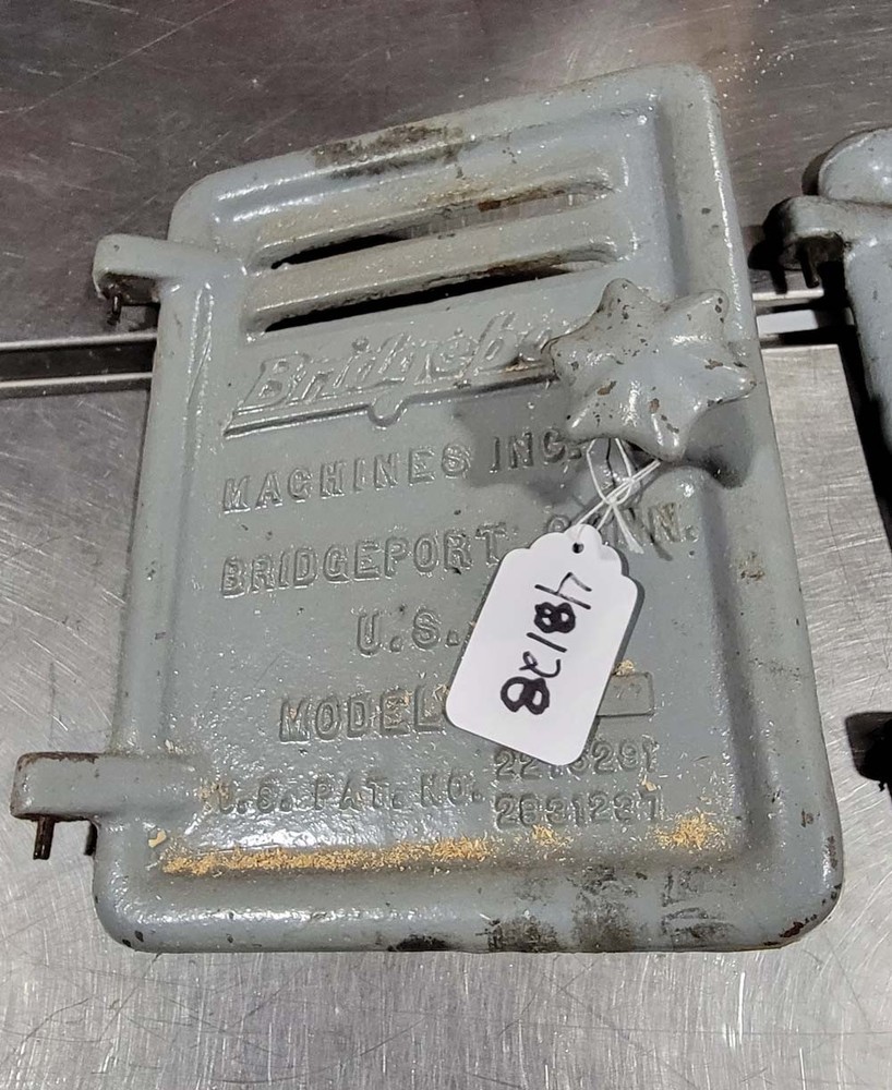 Bridgeport column side door (inv 48128 48129)