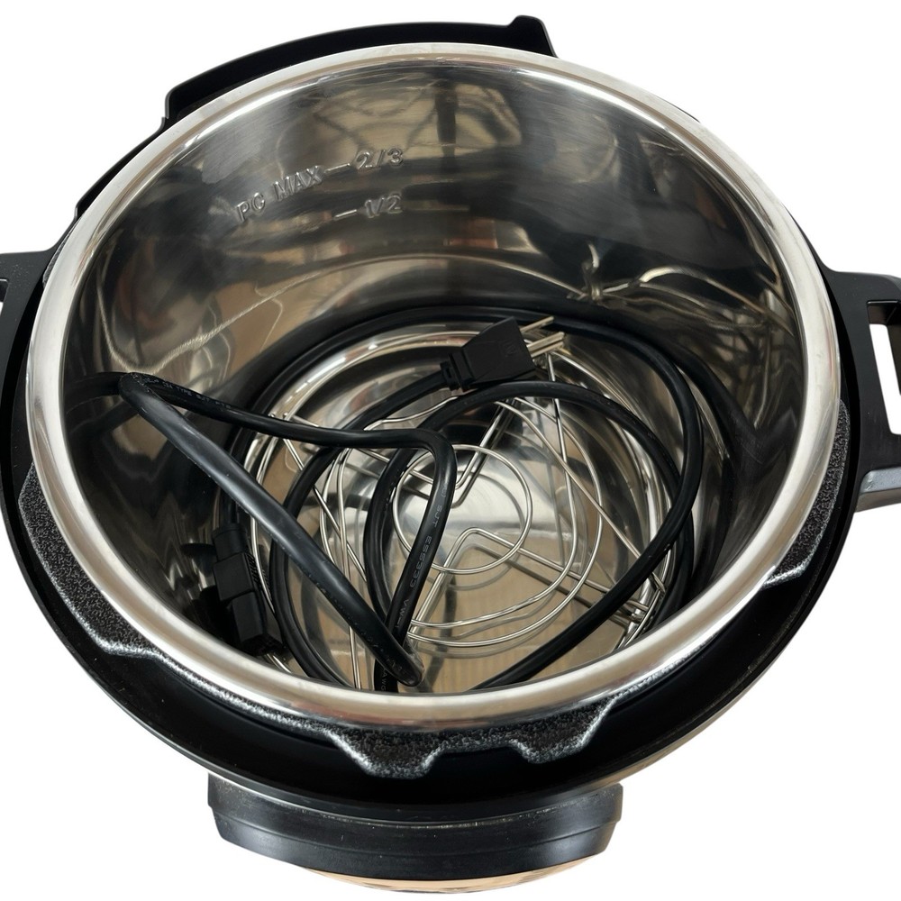 Instant Pot Duo New With No Box