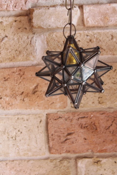 Moravian 7.5" bubble glass star same size points