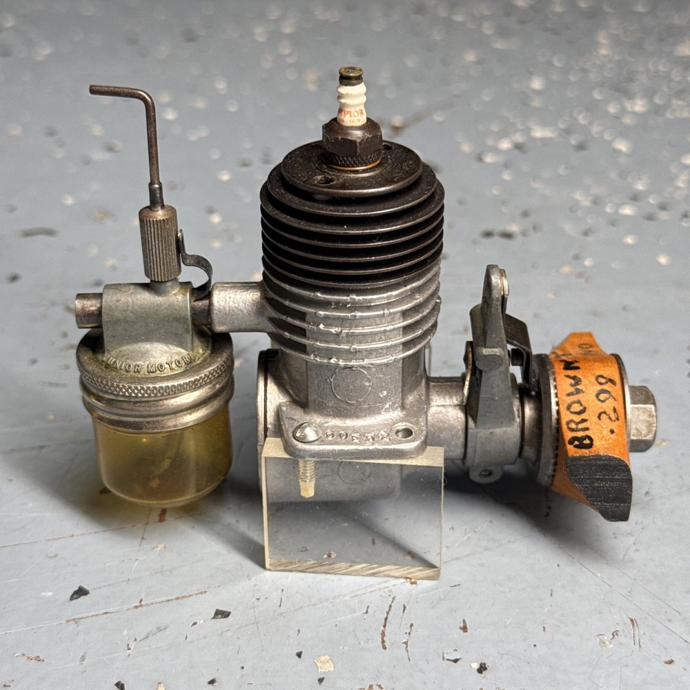 Junior Motors 60E52 Model Airplane Engine Brown E .299 1940